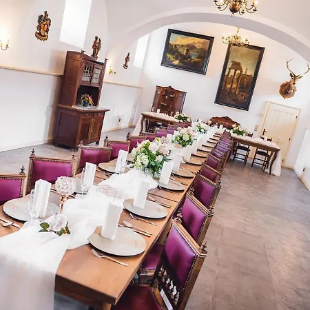 Chateau Hotel Rychvald