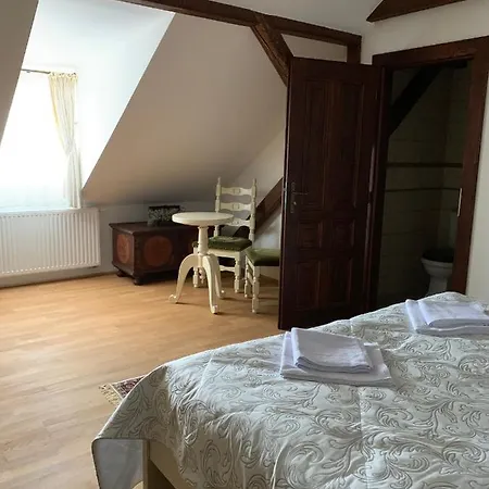 Отель Chateau 4*