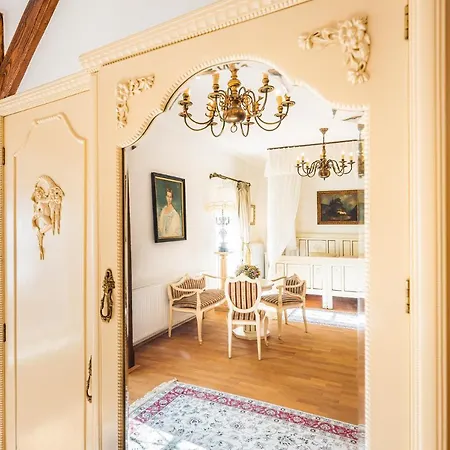 Отель Chateau 4*