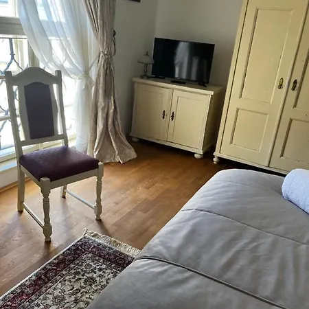 Chateau Hotel 4*