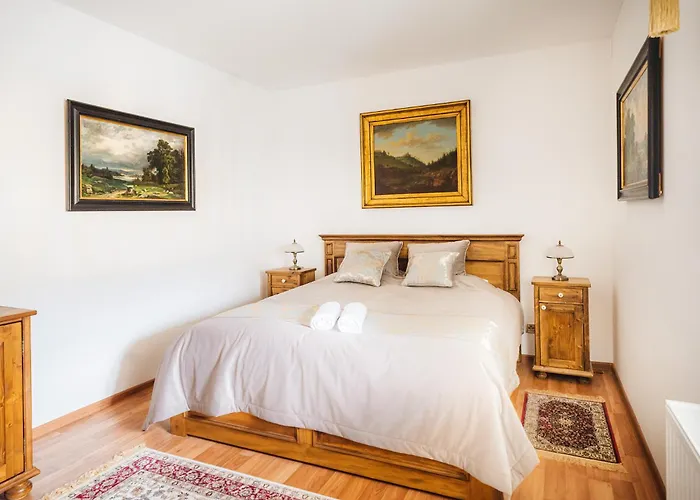Chateau Szálloda 4*